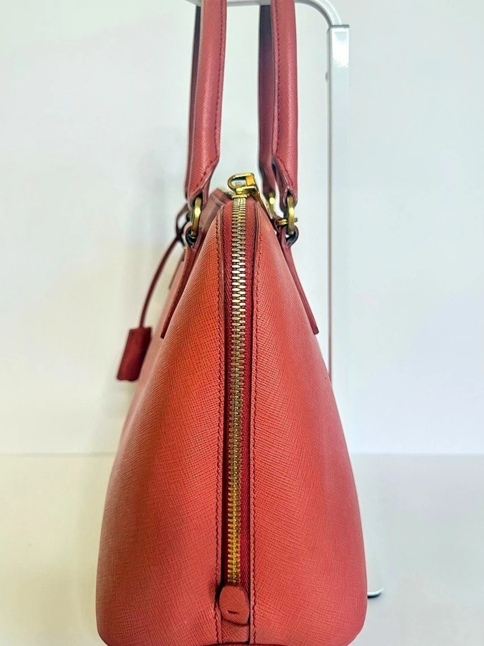 Prada Promenade Saffiano Pink - Picture 2 of 11